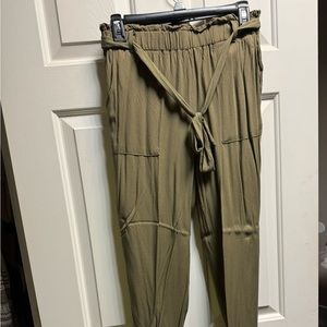Shinestar loose pants size Medium